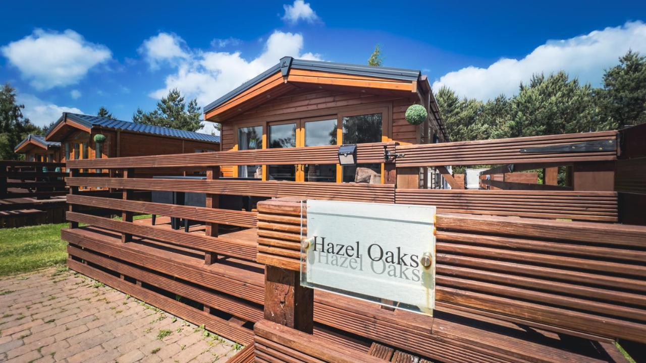 Hazel Oaks, Beautiful Lodge With Hot Tub - Sleeps 6 - Felmoor Park Morpeth Kültér fotó